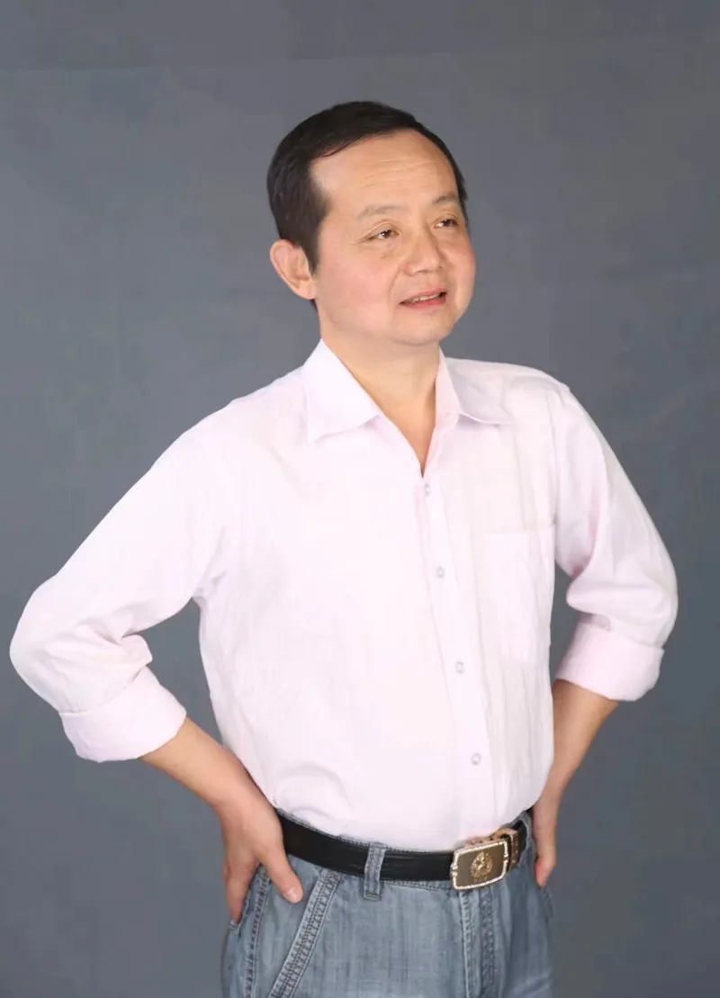 中国书协会员 张义胜